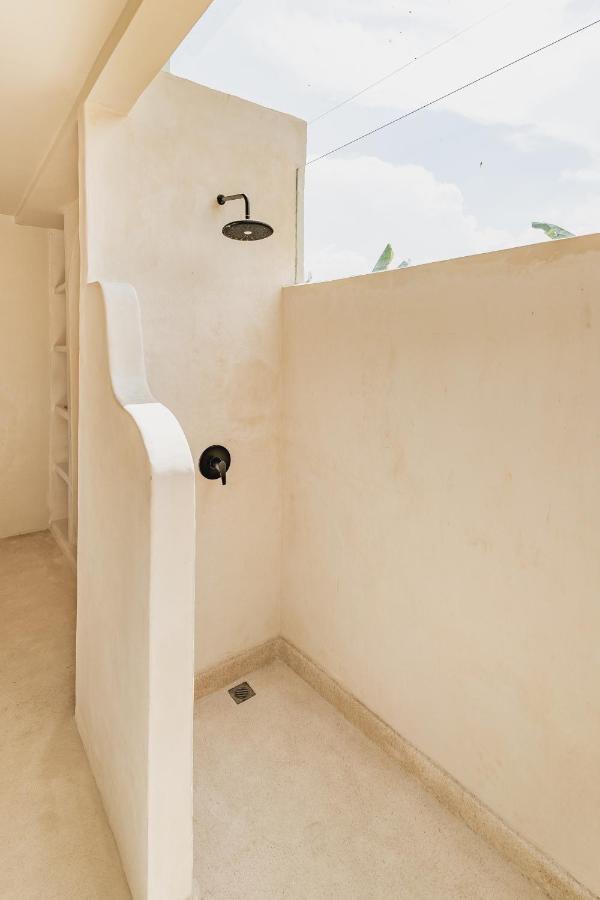Casa Diola Villa Canggu Екстериор снимка